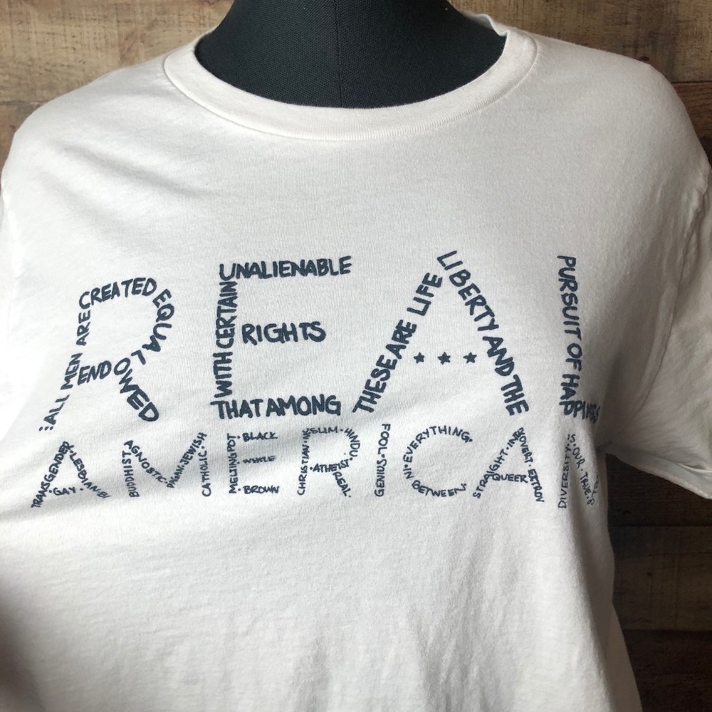 Real American 💪🏻💪🏻❤️❤️ Tee - Picture 2 of 6